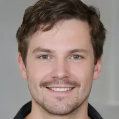 Autor Igor Grot
